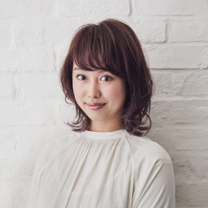 スタイリストデビュー　小林佳奈