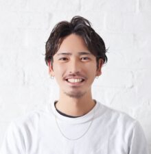 YUTA AKIMARU